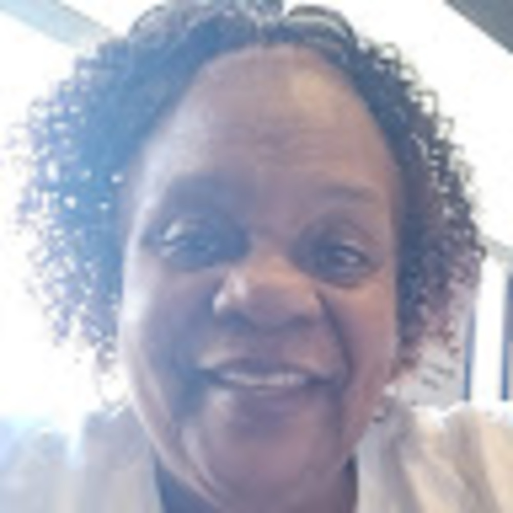 Meet your Posher, Deana